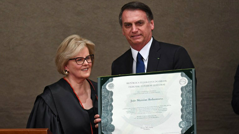 Em Diploma O Bolsonaro Diz Que A Soberania Do Voto Popular