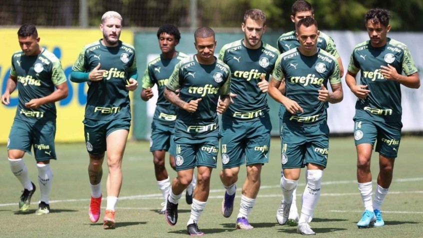 Palmeiras se reapresenta e inicia preparação para jogo contra Atlético