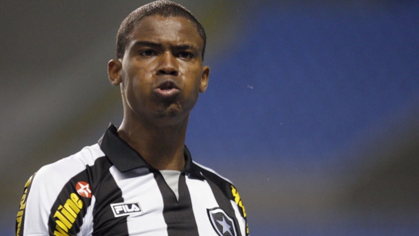 Sem Clube Maicosuel Revela Desejo De Retornar Ao Botafogo Minha