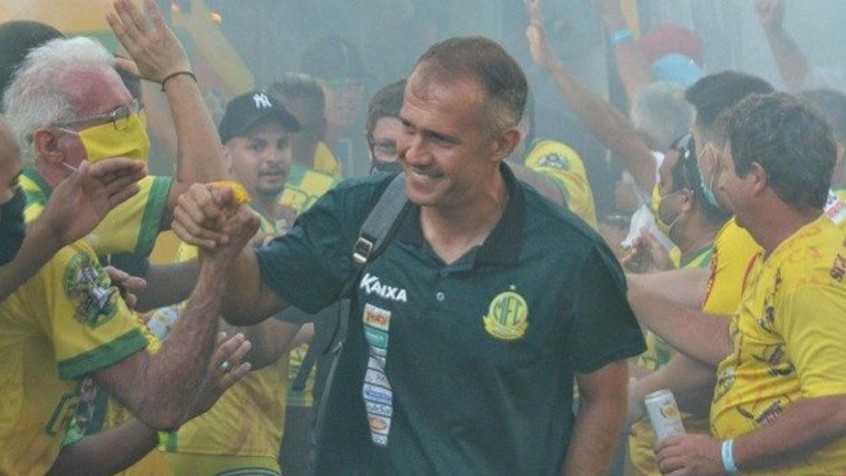 Bom Retrospecto No Allianz Parque Eduardo Baptista Reencontra