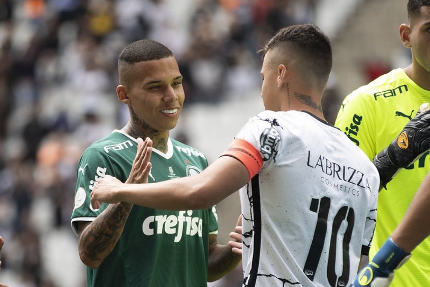 Capitão do Corinthians Matheus Araújo critica provação de jogadores no