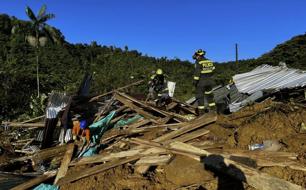 Sobe Para N Mero De Mortos Por Deslizamento De Terra Na Col Mbia