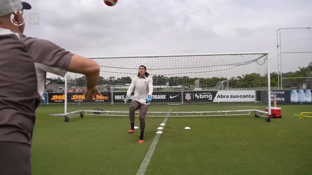 Treino De Goleiros Do Tim O Veja As Defesas Isto Independente