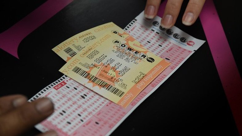 Powerball: Loteria dos EUA vai pagar valor recorde de R$ 9,6 bilhões