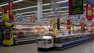 Apesar de ter adiado retaliações com EUA, Brasil não dá licença para produtos americanos