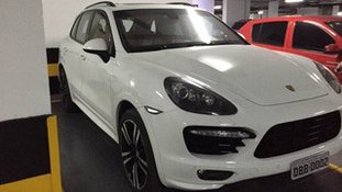 Carro de Eike Batista é flagrado estacionado em condomínio de juiz