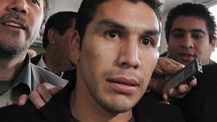 Cabañas não consegue reconhecer suspeitos