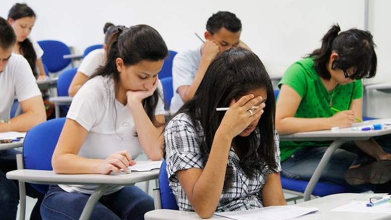 Concorrência em Medicina na Fuvest mais do que dobra neste ano
