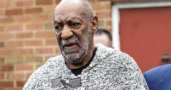 Bill Cosby é formalmente acusado de agressão sexual