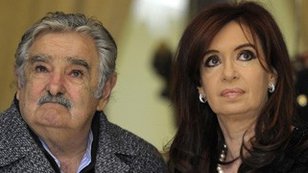 José Mujica sobre Cristina Kirchner: "essa velha é pior que o vesgo"