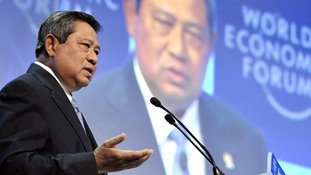Em Davos, países citam ameaças à recuperação global