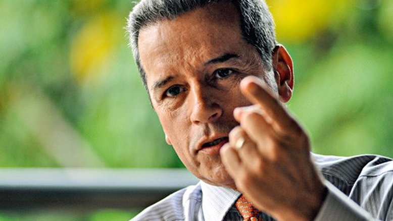 Justiça aumenta pena de prisão do ex-senador Luiz Estevão
