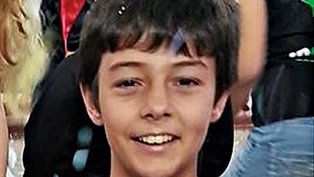 Polícia indicia pai, madrasta e amiga por morte do menino Bernardo