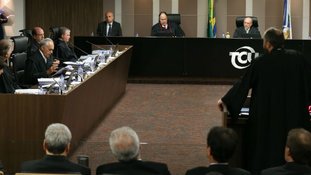 TCU rejeita contas de 2014 do governo Dilma