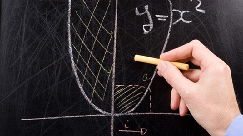 Os números desafiadores do Ensino Médio