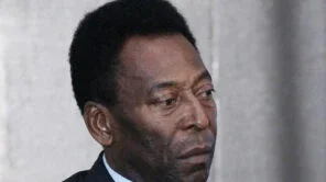 Entenda o que está acontecendo com Pelé e o que os médicos estão fazendo para curá-lo