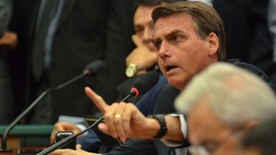 Bolsonaro sobre ataque a deputada: "me acusou de estuprador"