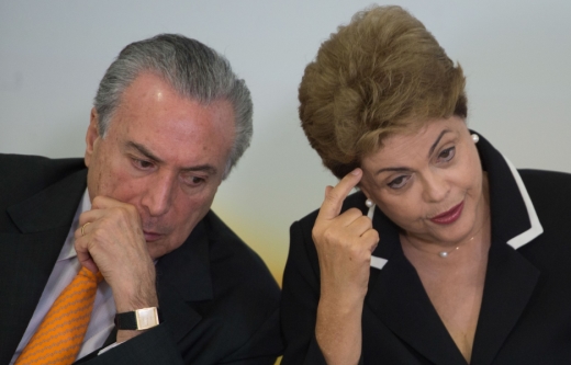 Por 2016, PMDB quer distância de Dilma