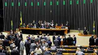 Deputados divergem sobre responsabilidade de fiscalizar direitos dos terceirizados