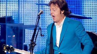 Mais de 60 mil vozes celebram o legado musical de Paul McCartney em SP