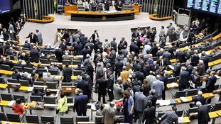 PT e PMDB fecham apoio às medidas provisórias do ajuste fiscal