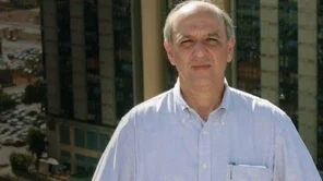 José Roberto Arruda permanece preso