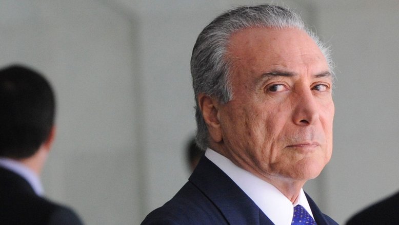 Ministro do STF determina que Cunha aceite pedido de impeachment de Temer