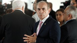Adeus, ministro