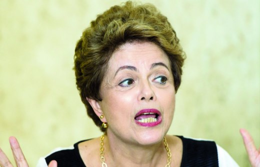 Debandada de parlamentares cresce e Planalto já reconhece situação crítica