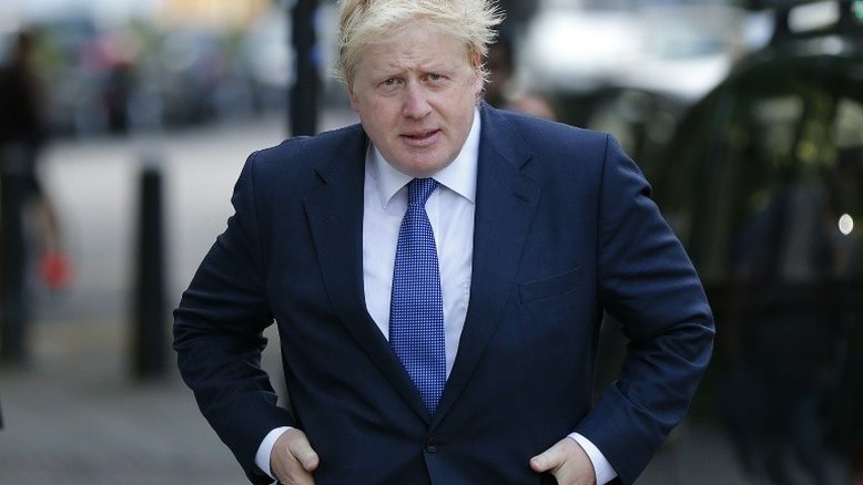 Disputa pelo poder nos grandes partidos britânicos após Brexit