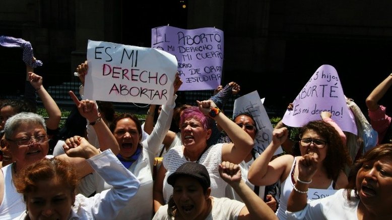 Supremo do México rejeita projeto que descrimina aborto