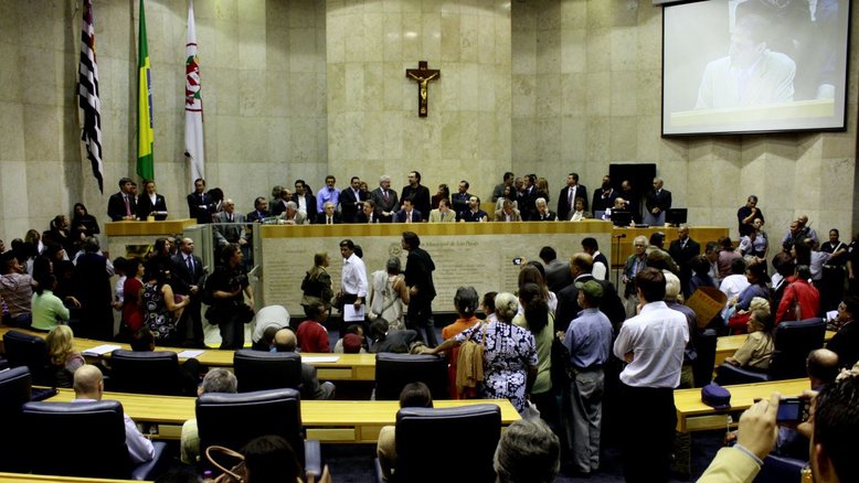 Câmara de SP aprova 'Dia de Combate à Cristofobia'; autor alega perseguição