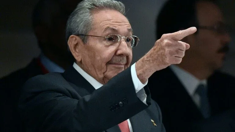 O que mudou em Cuba com Raúl Castro: uma década de reformas