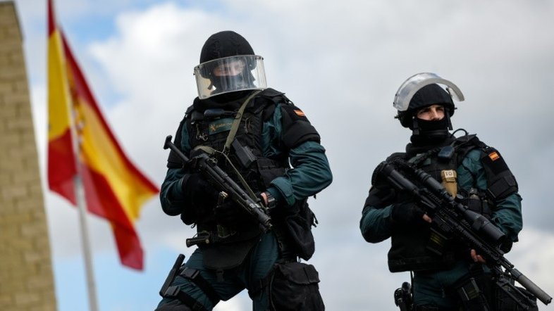 Marroquinos são presos na Espanha acusados de financiar o EI