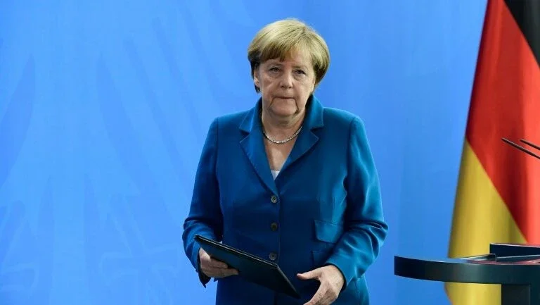 Merkel chama a matança de Munique de 