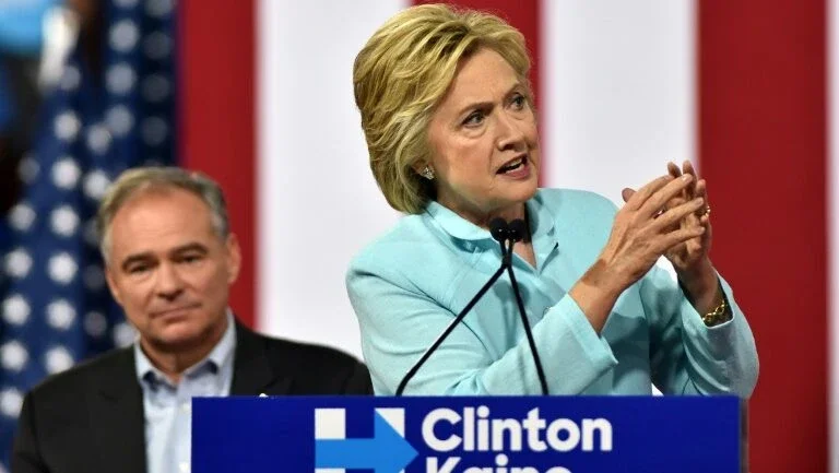 Democratas querem provar que chapa Hillary-Kaine pode enfrentar Trump