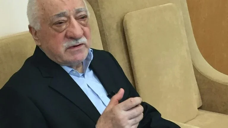 Turquia proíbe viagens de professores universitários ao exterior a trabalho