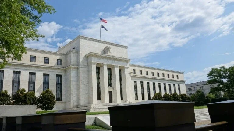 Brexit: membro do Fed considera prematuro dizer que perigo já passou