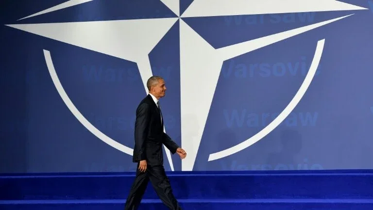 Obama encurta viagem na Europa para ir a Dallas