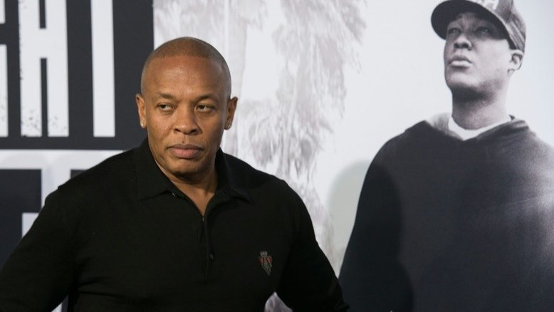 Rapper Dr. Dre é internado em UTI nos EUA com aneurisma cerebral, diz TMZ