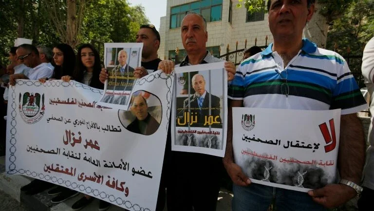 Israel prolonga detenção sem acusações de jornalista palestino