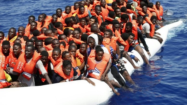 Guarda Costeira resgata mais 3 mil emigrantes no Mediterrâneo