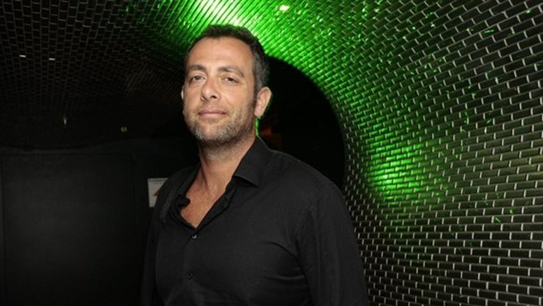 Balada beneficente na Disco