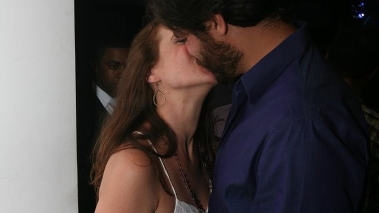 Thiago Lacerda prestigia Vanessa