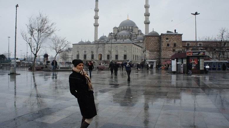 Mariana Rios na Turquia
