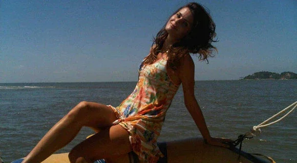 Isabeli Fontana em Morro de SP