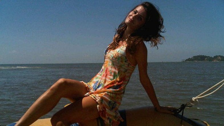 Isabeli Fontana em Morro de SP