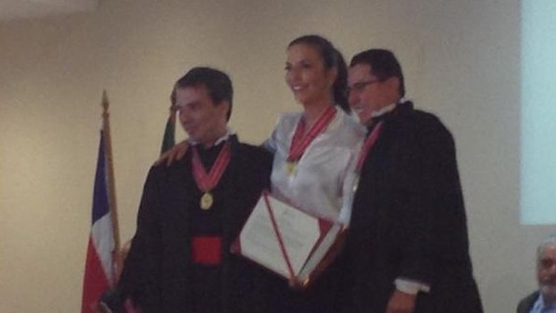Ivete ganha medalha