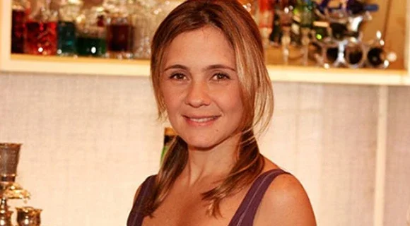 Adriana Esteves pode não ter mais filho