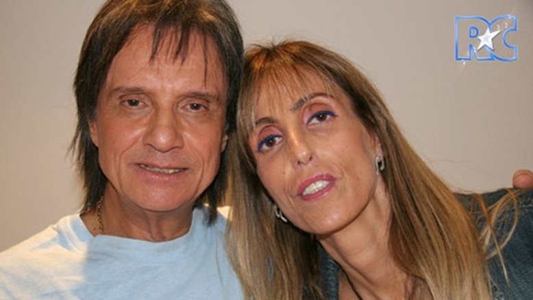 Morte da filha adia show do rei
